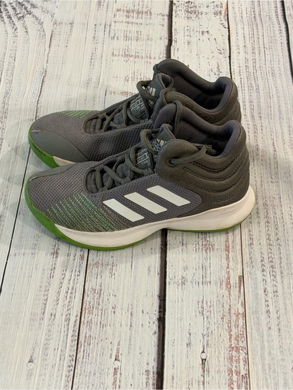 Adidas Pro Spark 2018 Basketball Shoes Gray White LVL 029002 Big Kids Size 1